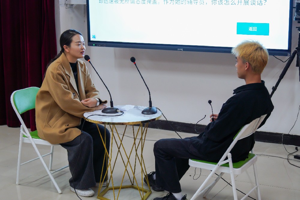 以賽促建強(qiáng)本領(lǐng) 立德樹(shù)人顯擔(dān)當(dāng)｜我校2025年輔導(dǎo)員素質(zhì)能力大賽圓滿落幕